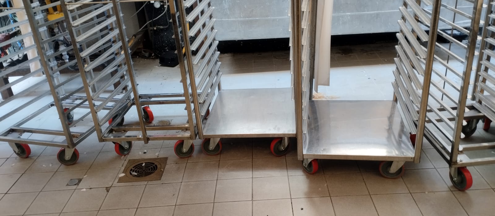 נירוסטה חברת קייטרינג